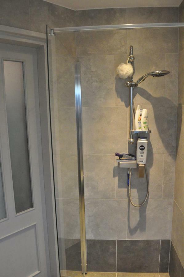 Birchy Hills Apartment Sitno  Luaran gambar